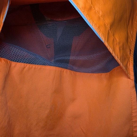 Men’s Brooks Water-Resistant Running Jacket, S - Picture 6 of 9